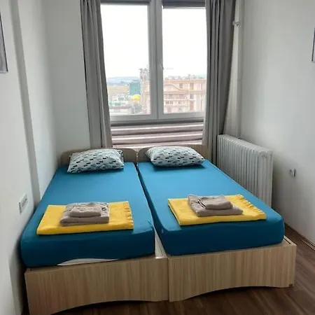 Sky View Center Apartamento *